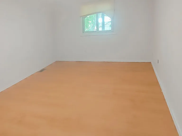 38 Noecker St #UPPER FLOOR — Photo 10