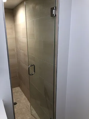 Rented by Sky Management | media 16