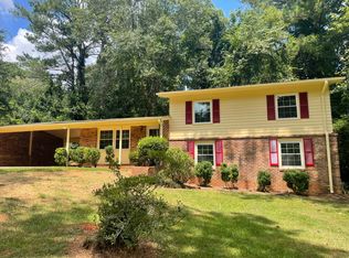 110 Davis Estates Rd, Athens, GA 30606