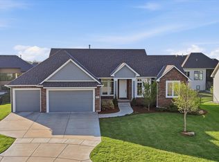 3616 N Crest Ct, Wichita, KS 67226