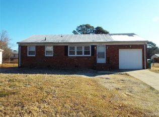 2533 Pinehurst Dr, Petersburg, VA 23805