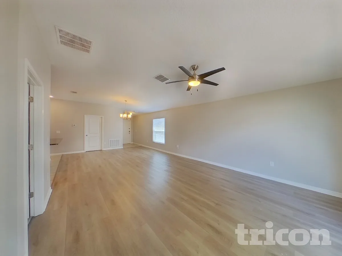 Building Photo - 8440 Hunters Fork Loop