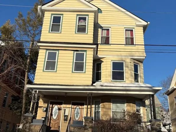 37 Eastwood Ave #3, Waterbury, CT 06705