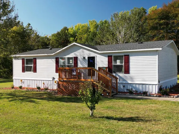 6563 State Route 1241, Hickory, KY 42051