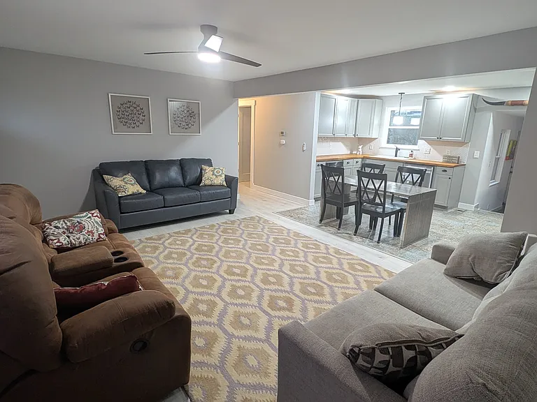 5199 Westgate Dr — Photo 10