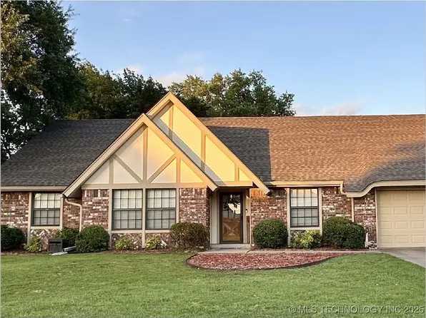 9927 S Irvington Ave, Tulsa, OK 74137