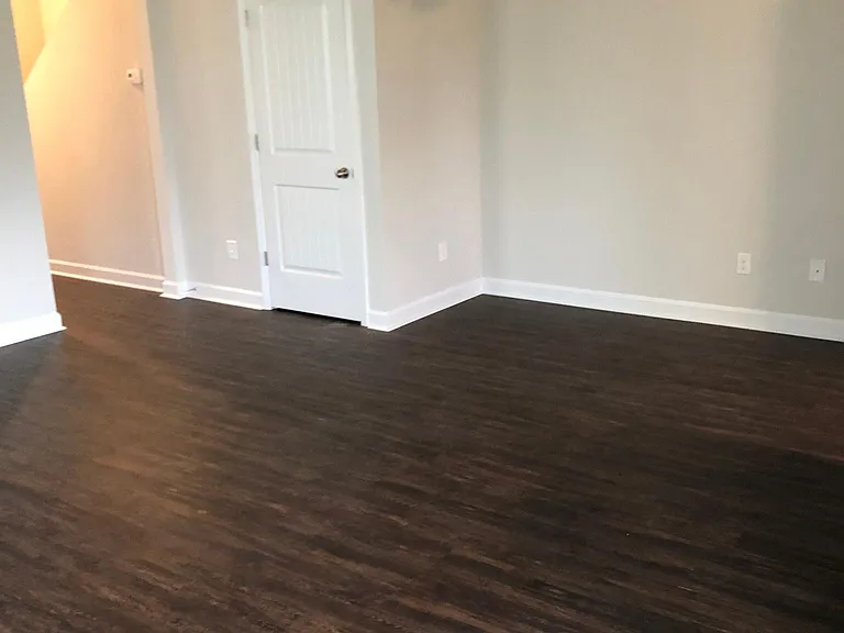408 Vandemere Ct — Photo 4