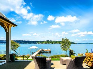 207 E Lake Sammamish Shore Ln NE, Sammamish, WA 98074