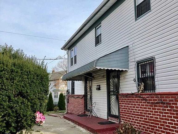 5th image of 11450 157th St