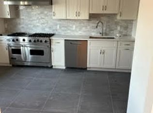 147 Walnut St #3, Northvale, NJ 07647
