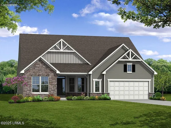 11 Alumni Rd, Beaufort, SC 29907