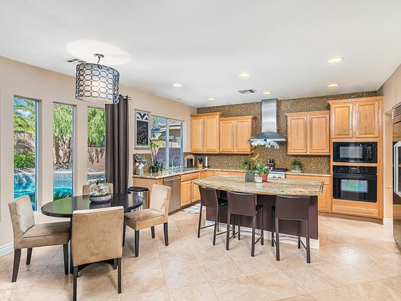 4th image of 10314 Garden Glen Ln