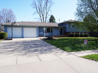321 Koser Ave, Iowa City, IA 52246
