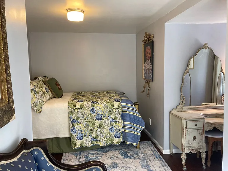520 Millburn Rd — Photo 30