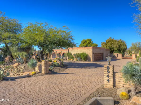 8944 E CAVE CREEK Road E, Carefree, AZ 85377