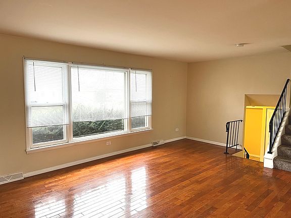 2nd image of 17600 Cypress Ave