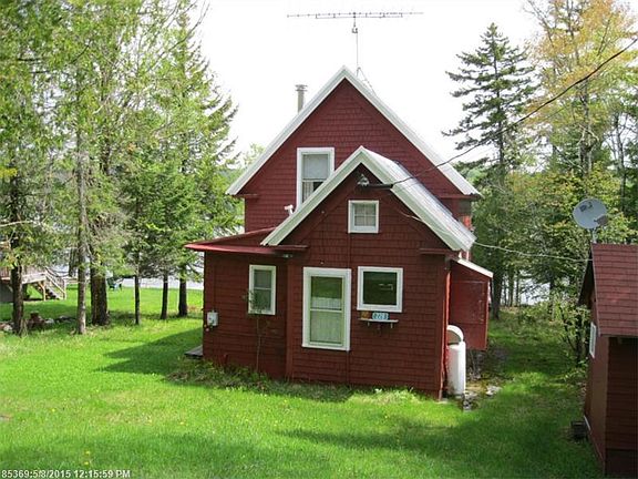 3rd image of 228 Shore Rd