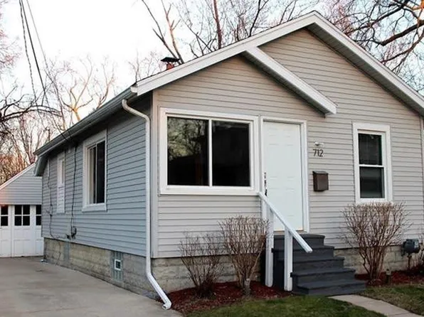 712 Rosedale Ave, Royal Oak, MI 48067