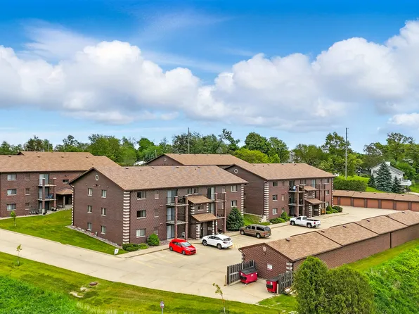 Westgate Apartments, 1270 Edgewood Rd NW #2, Cedar Rapids, IA 52405