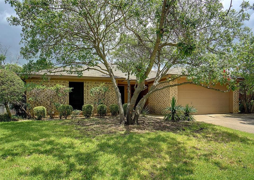 1st image of 7754 Cypress Dr