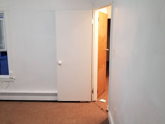 5th image of 753 W Cedar St