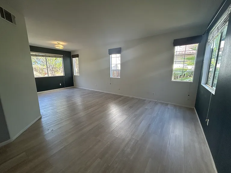 33155 Fox Rd — Photo 6