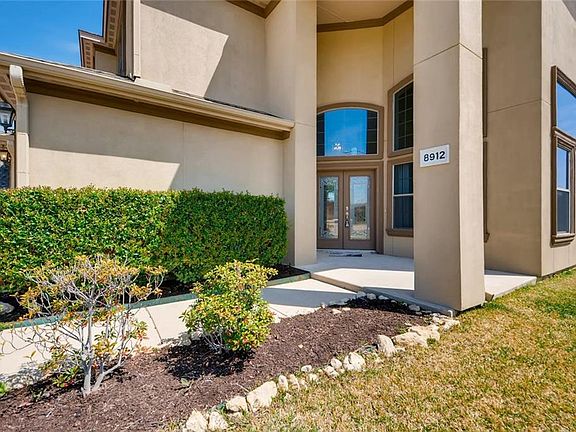 4th image of 8912 Lake Rock Ct