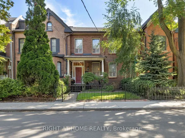 239 Seaton St, Toronto, ON M5A 2T5