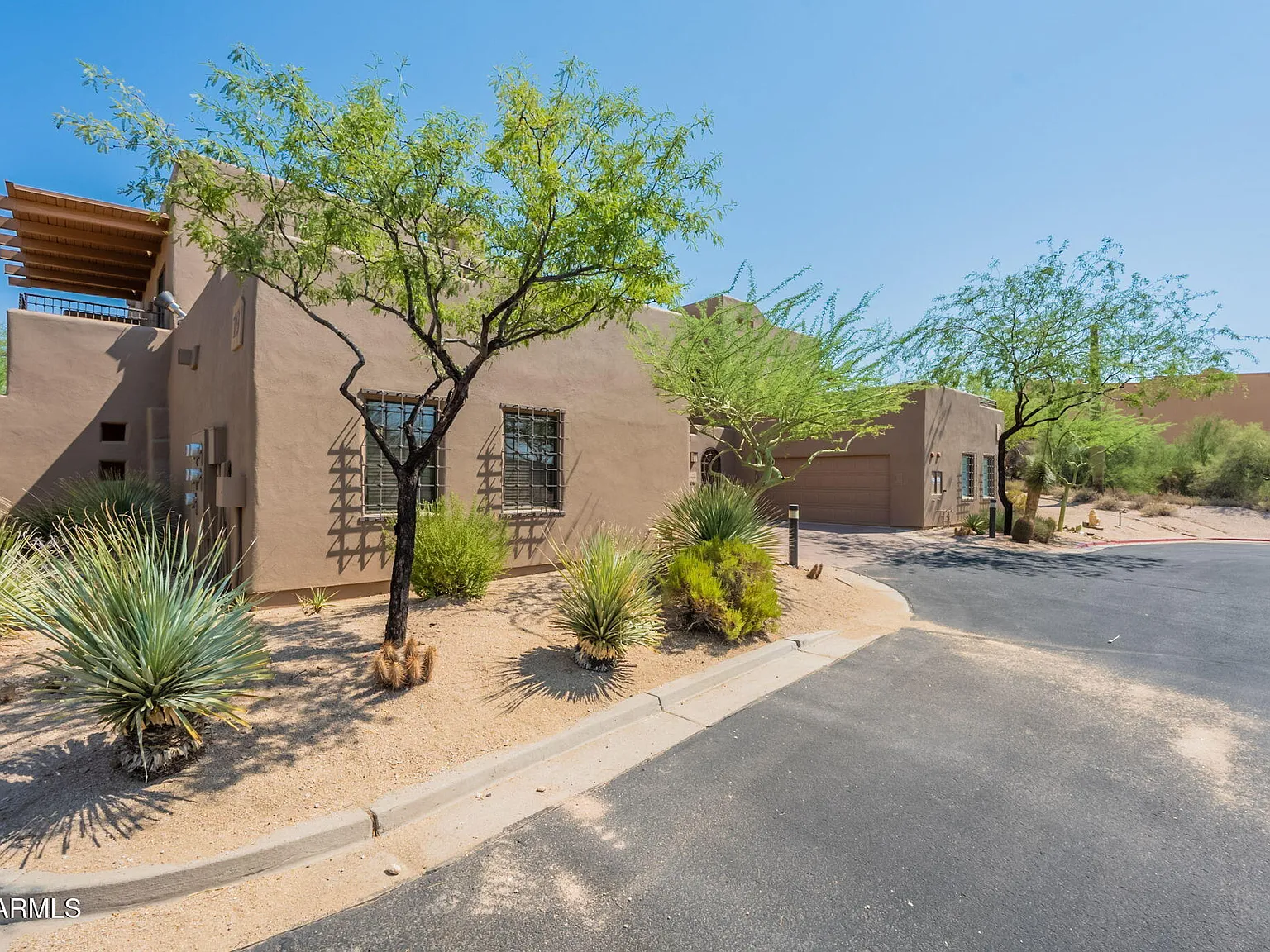 2 bed, 2.5 bath, 1970 sqft, $3,250 — Photo 4