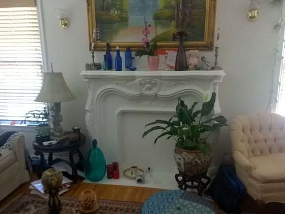 2nd image of 3413 W Adams Blvd