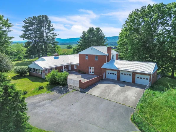 6560 Cleburne Blvd, Dublin, VA 24084