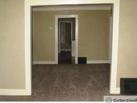 2nd image of 5538 Euclid Ave