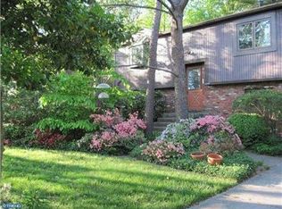 108 Joyce Way, Berlin, NJ 08009