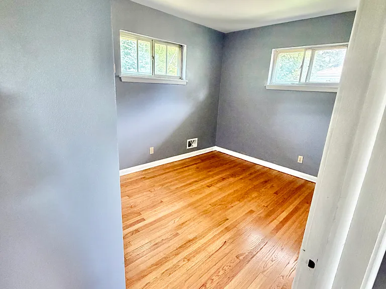 7818 W Morgan Ave — Photo 9