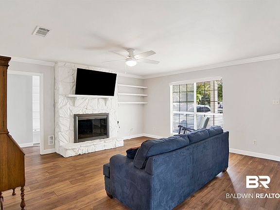 5th image of 5415 Green Tree Rd