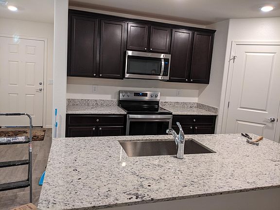 5th image of 2581 N McDonald Ln