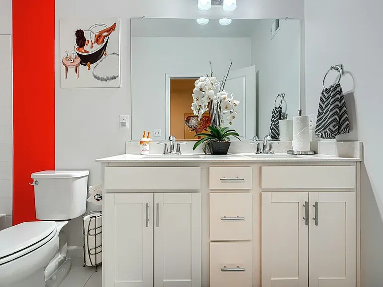 2596 Neabsco Common Pl — Photo 43