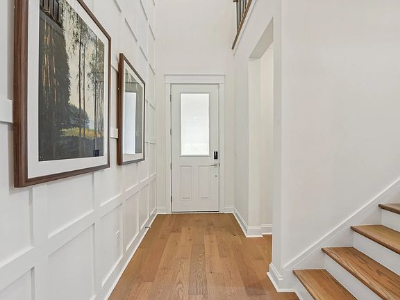 Logan Model Entry, Windell Woods