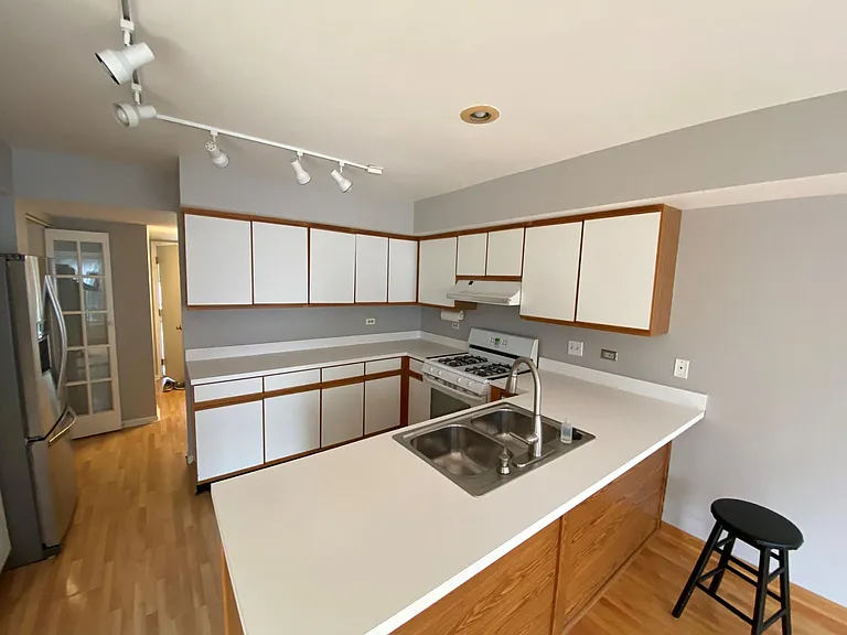 4808 Prestwick Pl — Photo 9
