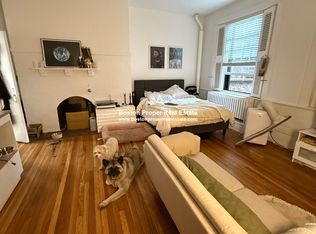 2 Joy St APT 2, Boston, MA 02108