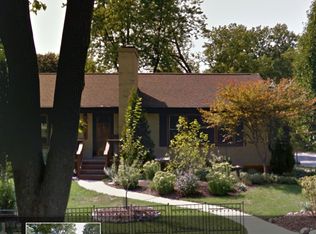 5400 Florence Ave, Downers Grove, IL 60515