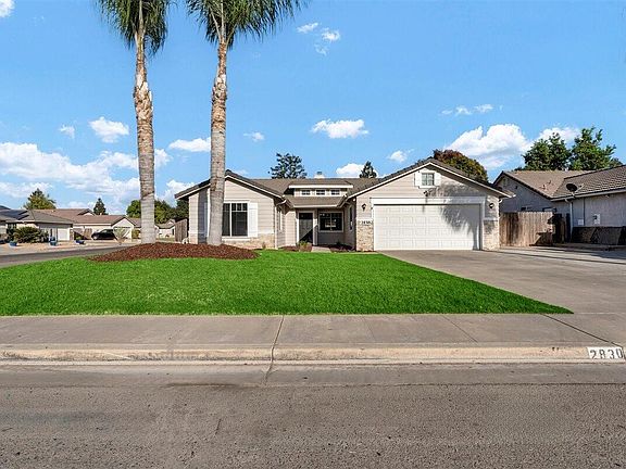 4th image of 2830 S Aspen Street