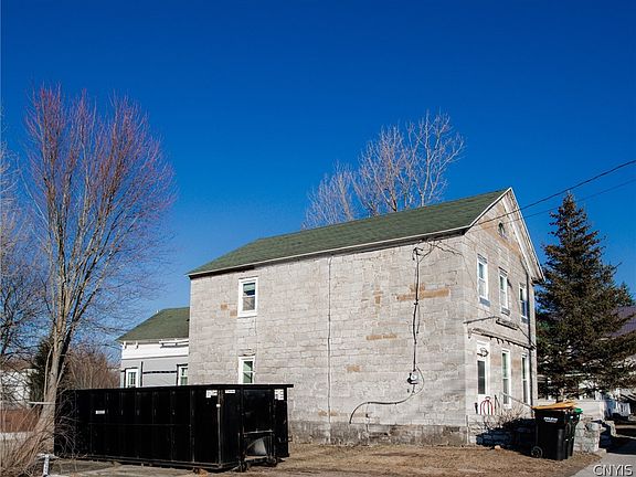 3rd image of 8718 Noble St