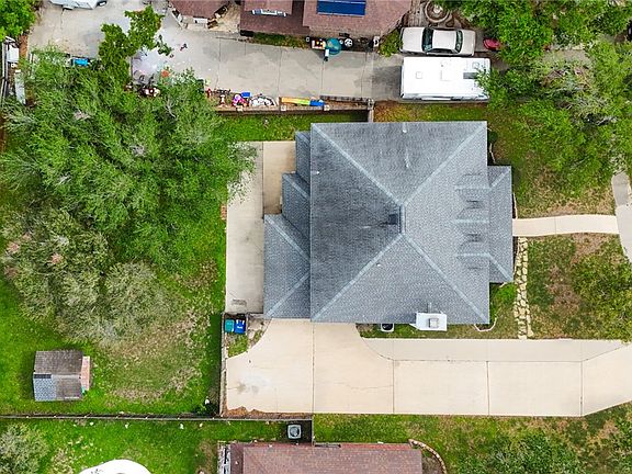 4th image of 6405 Hunt Dr
