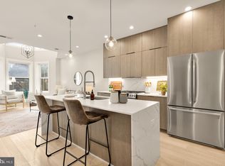 1747 T St NW #4, Washington, DC 20009