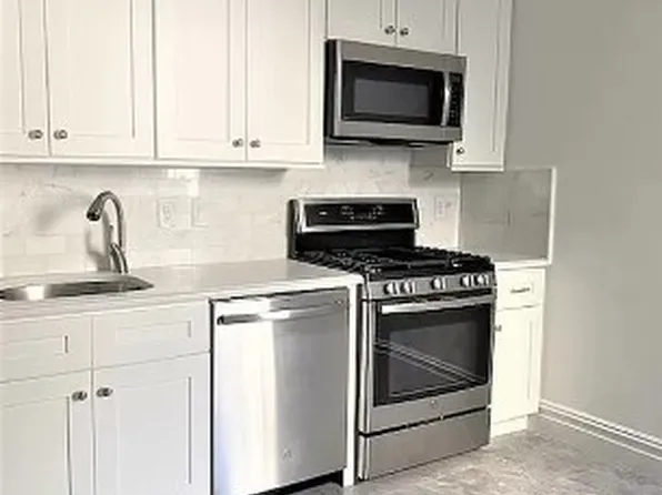 76 West 86th Street image 1 of 5