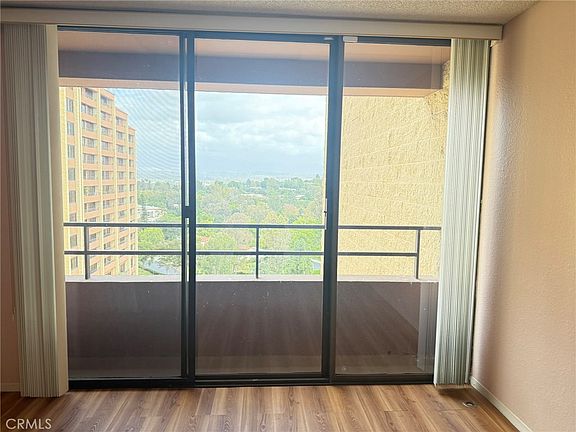 4th image of 24055 Paseo Del Lago #24055-952