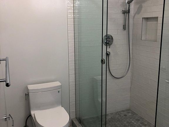 5th image of 495 Ositos Ave