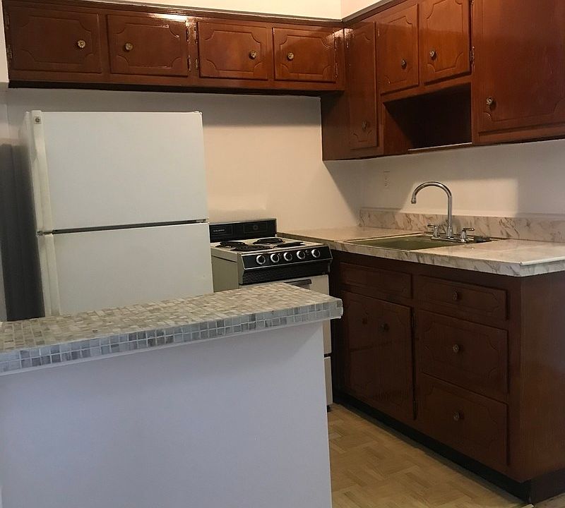 1st image of 3617 29th St Floor 1