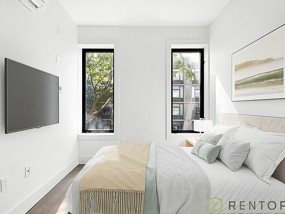 5th image of 245 N 8th St #413